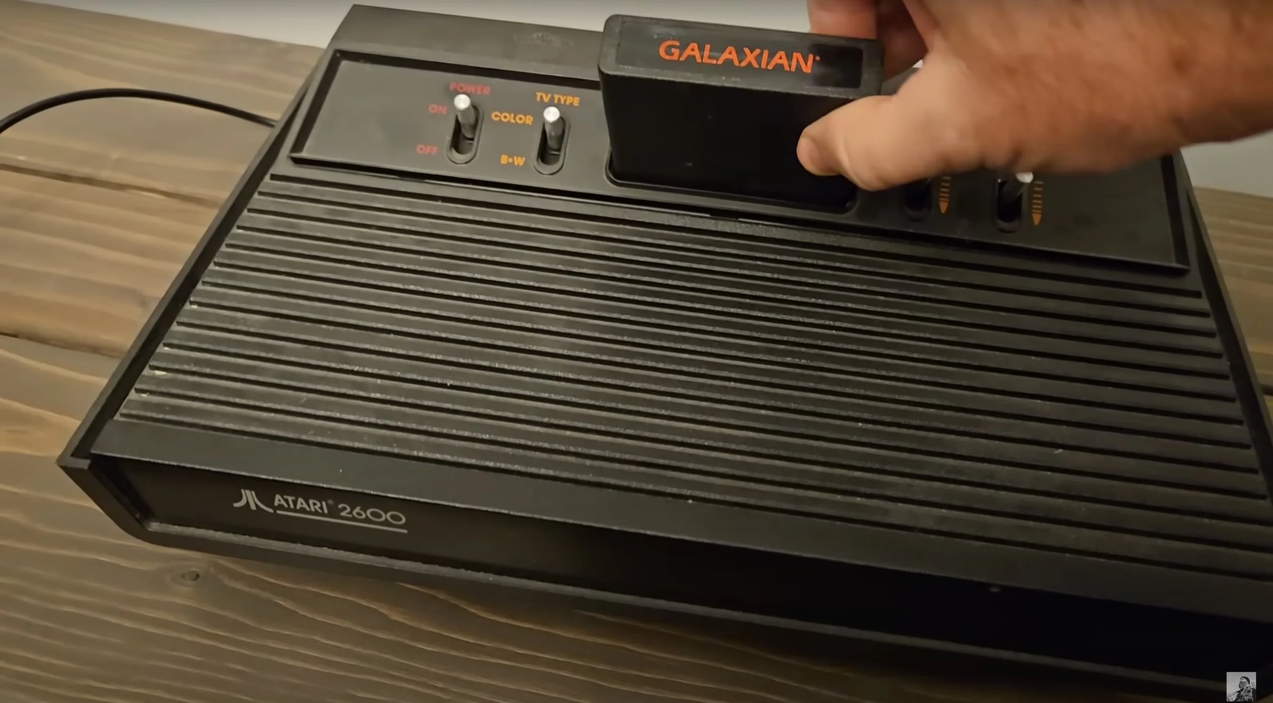 Video Eplores The sounds of retro, gadget and electronic toys of the past